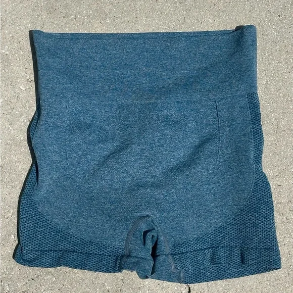 SHEIN Sport Studio Seamless Tummy Control Sports Shorts high waisted shorts - Picture 7 of 10